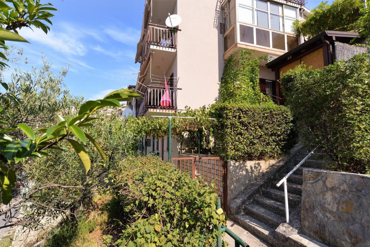 Apartment Near The Sea 650 Rabac Luaran gambar