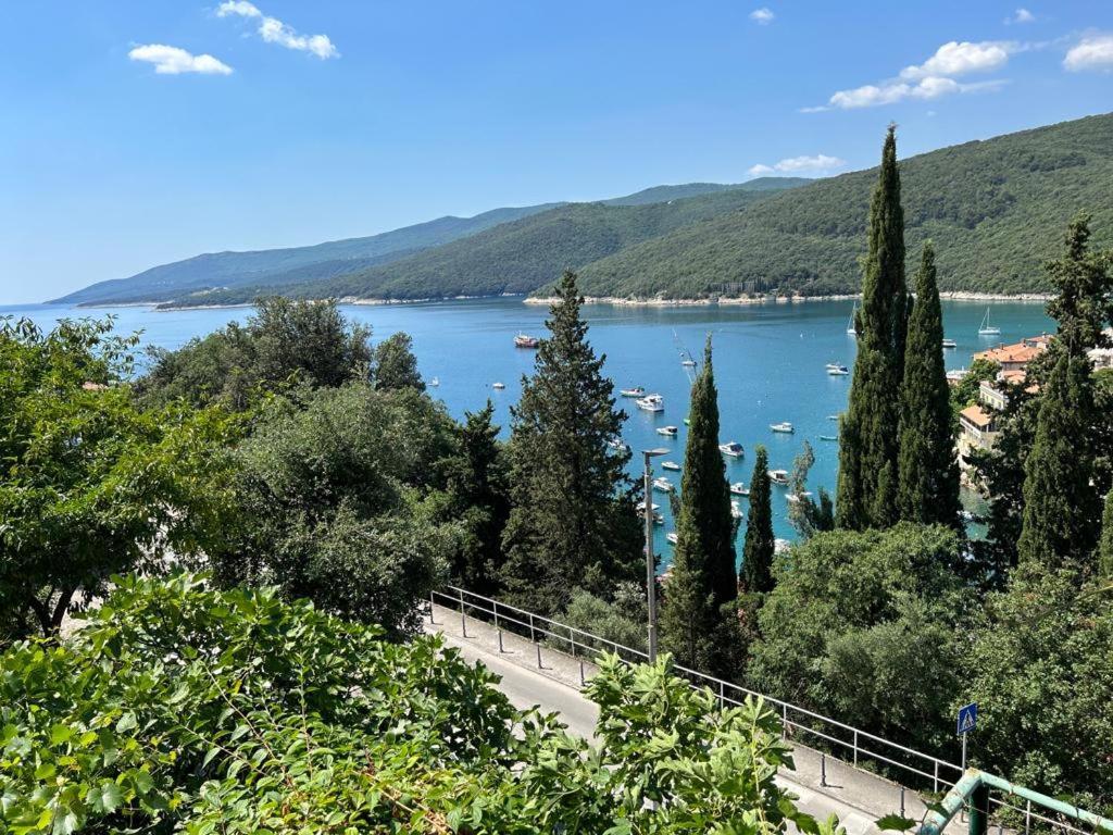 Apartment Near The Sea 650 Rabac Luaran gambar
